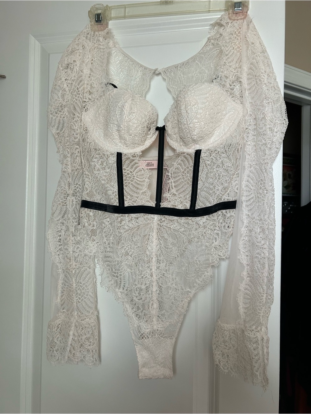 Victoria's Secret Cream Lace Long-Sleeve Underwire Bodysuit with Black Trim